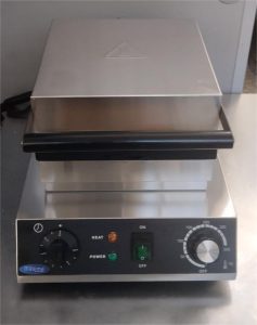 Βαφλιέρα Ηλεκτρική Μονή Επιτραπέζια - 30 x 38 x 27 cm - MAXIMA 09365105